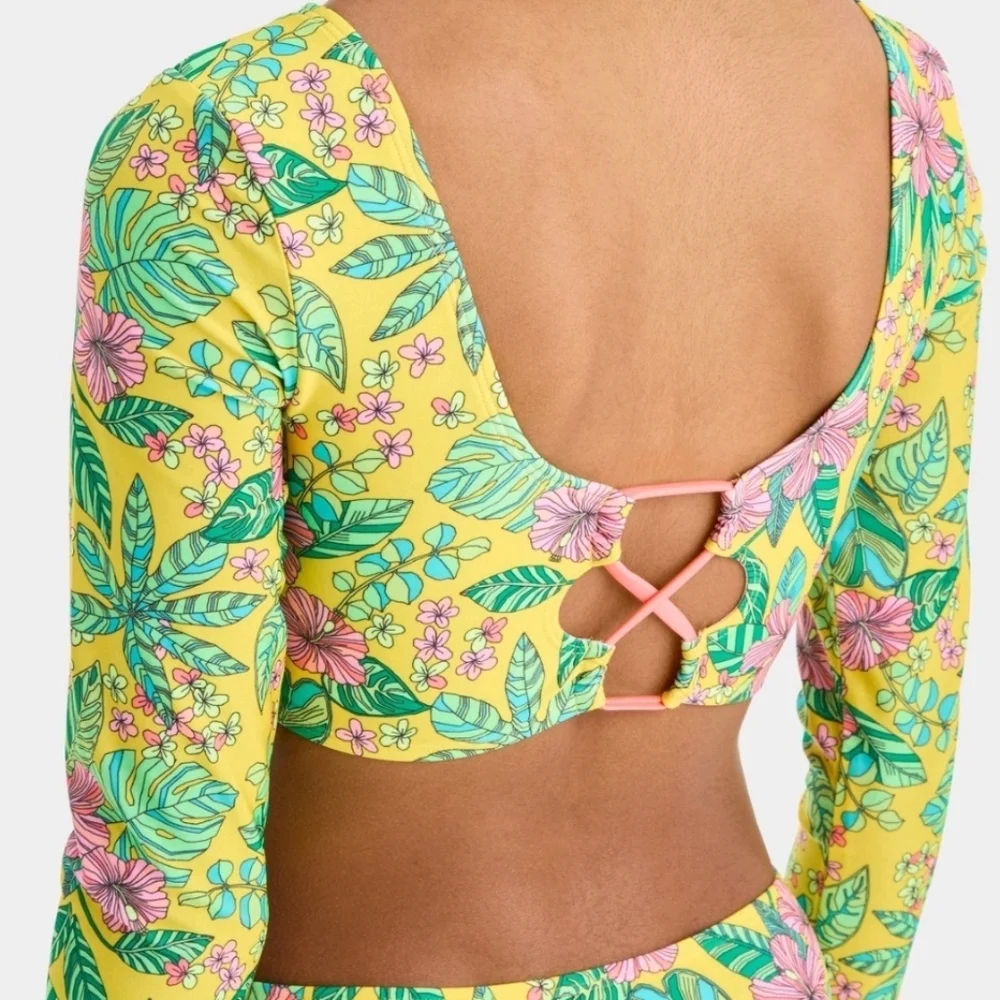 Girls' Tropics Utopia Floral Printed Rash Guard Top Only - Art Class
